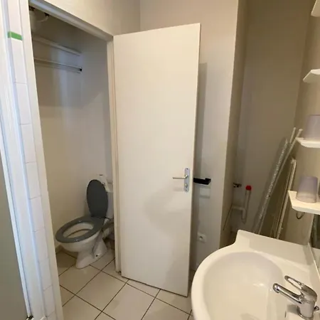 Pretty Haven Of Peace In Apartament